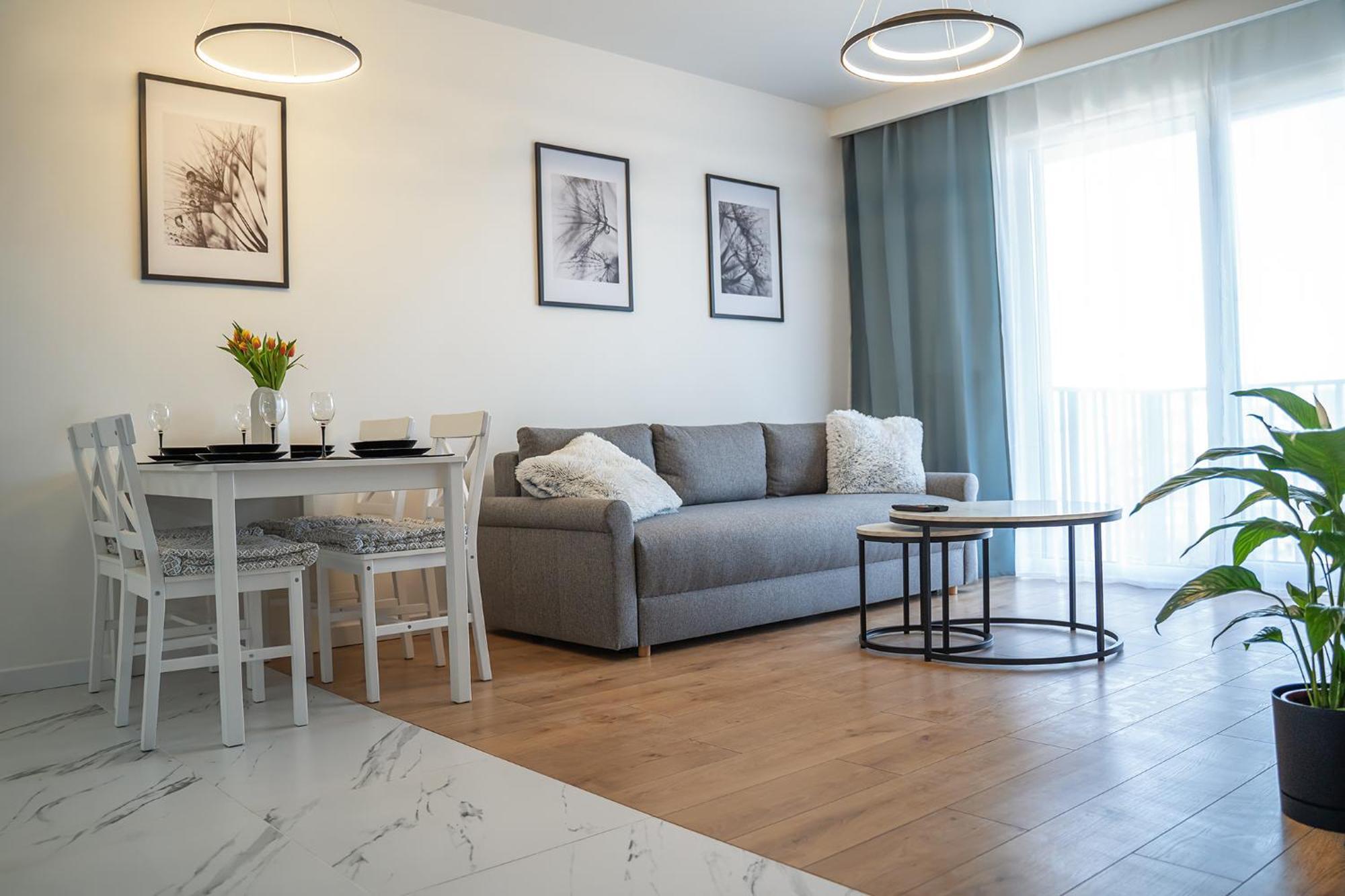 Apartamenty Deluxe Гданск Екстериор снимка