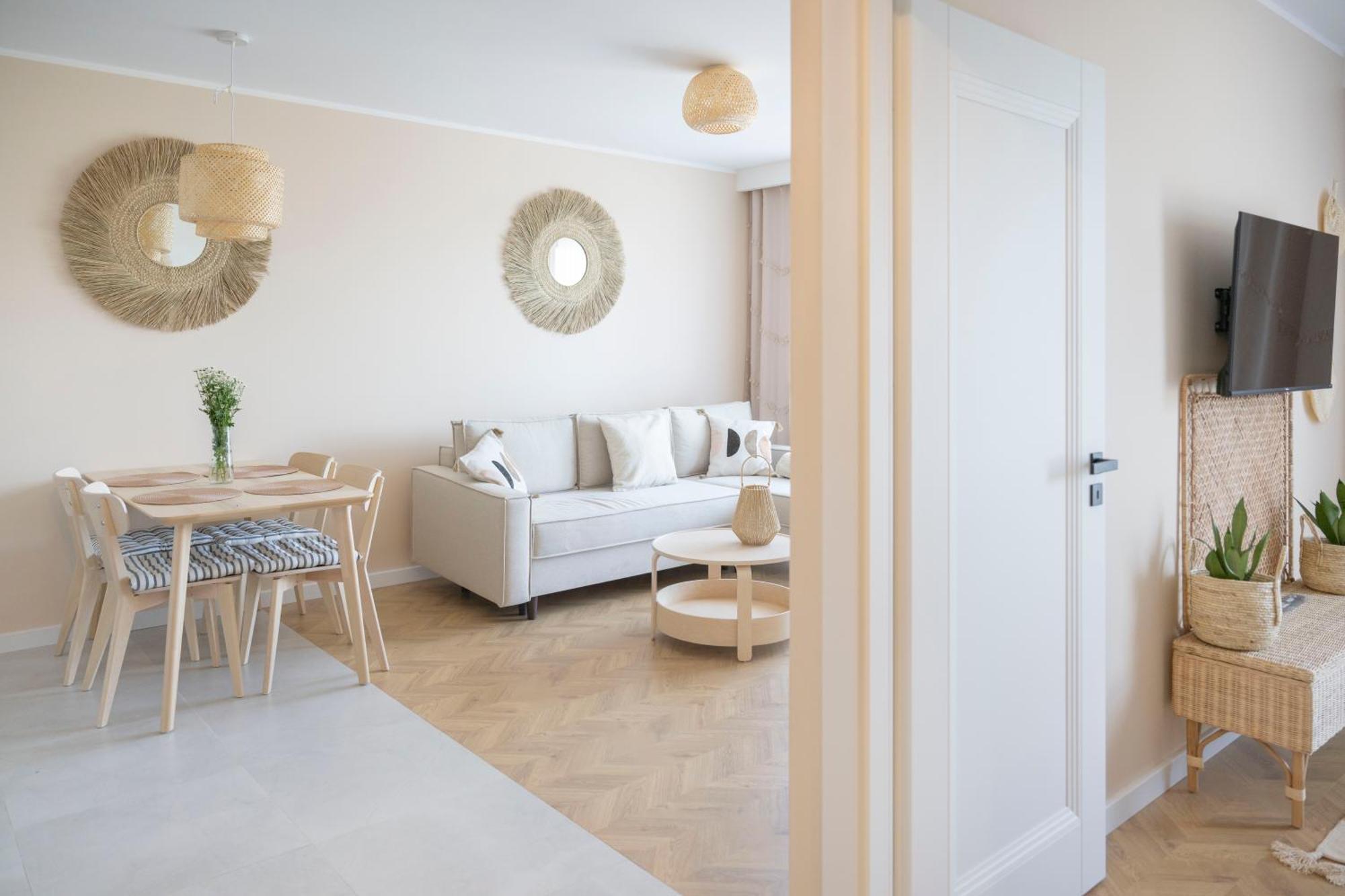 Apartamenty Deluxe Гданск Екстериор снимка